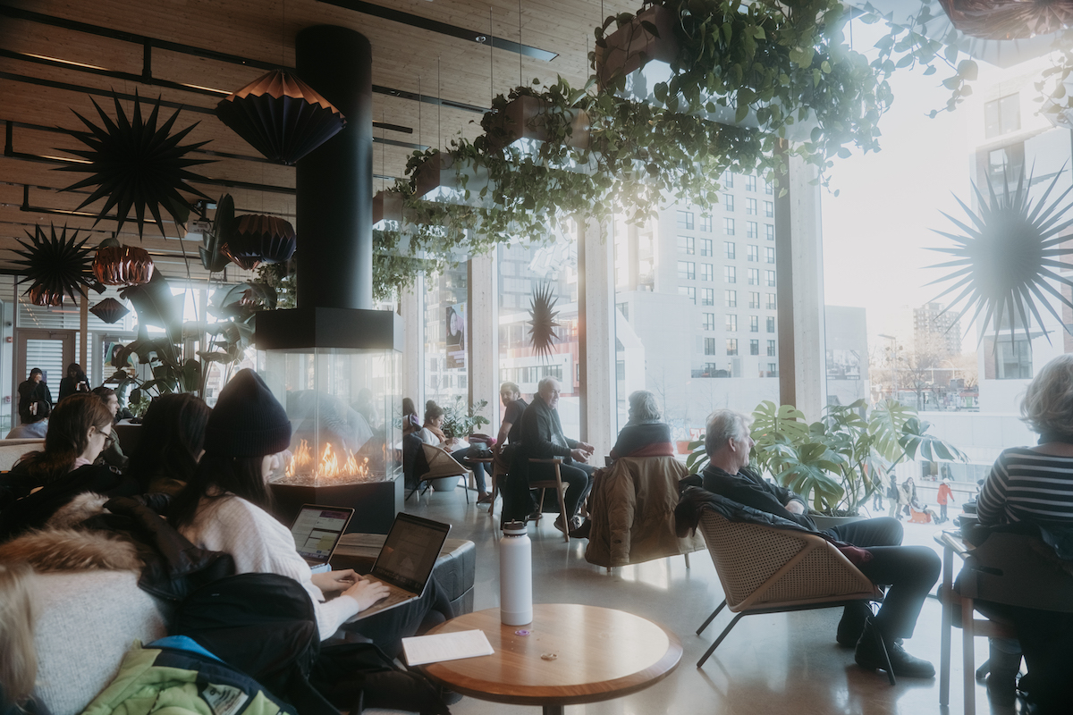 12 locations to visit by day and night in Montreal throughout winter